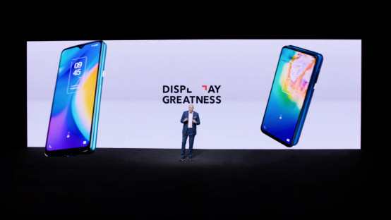 TCL��չCES 2021��20ϵ�������֙C�l�� �����^Ӱ���R��ʽ�Ƴ�
